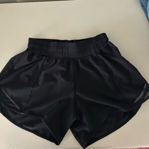 Black lululemon hotty hot shorts